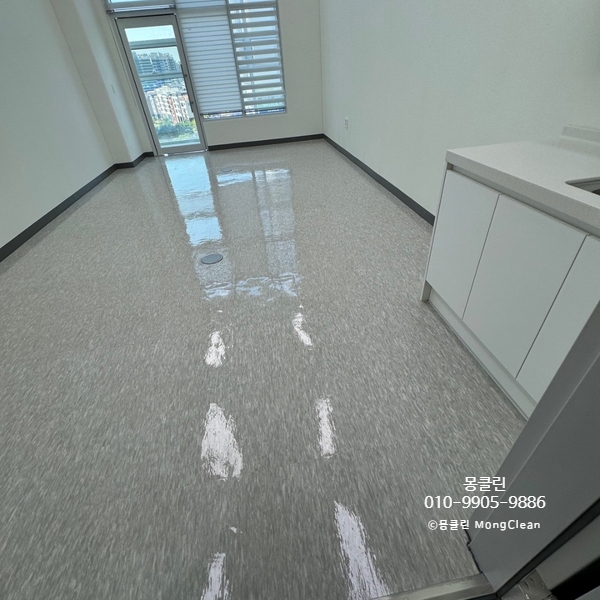 일산 고양 향동 파주 김포 바닥왁스코팅 작업방법은?