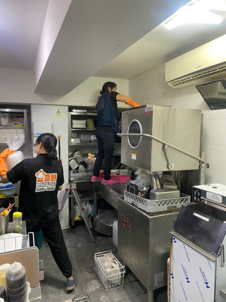 김포 구래동 장기동 파주 일산 소화기분말청소 긴급청소 빠르게 달려가겠습니다!